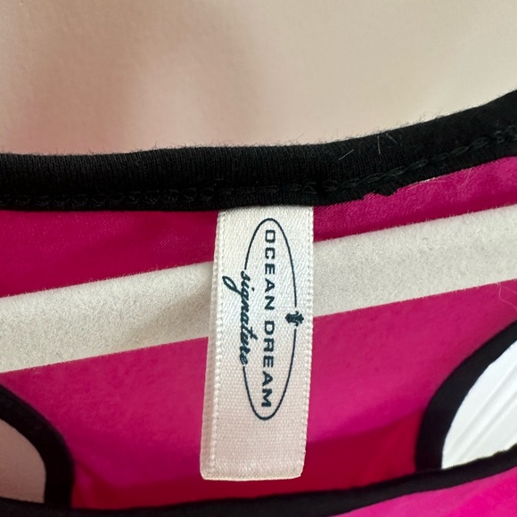 Hot Pink Flowy Dress - Picture 2 of 4